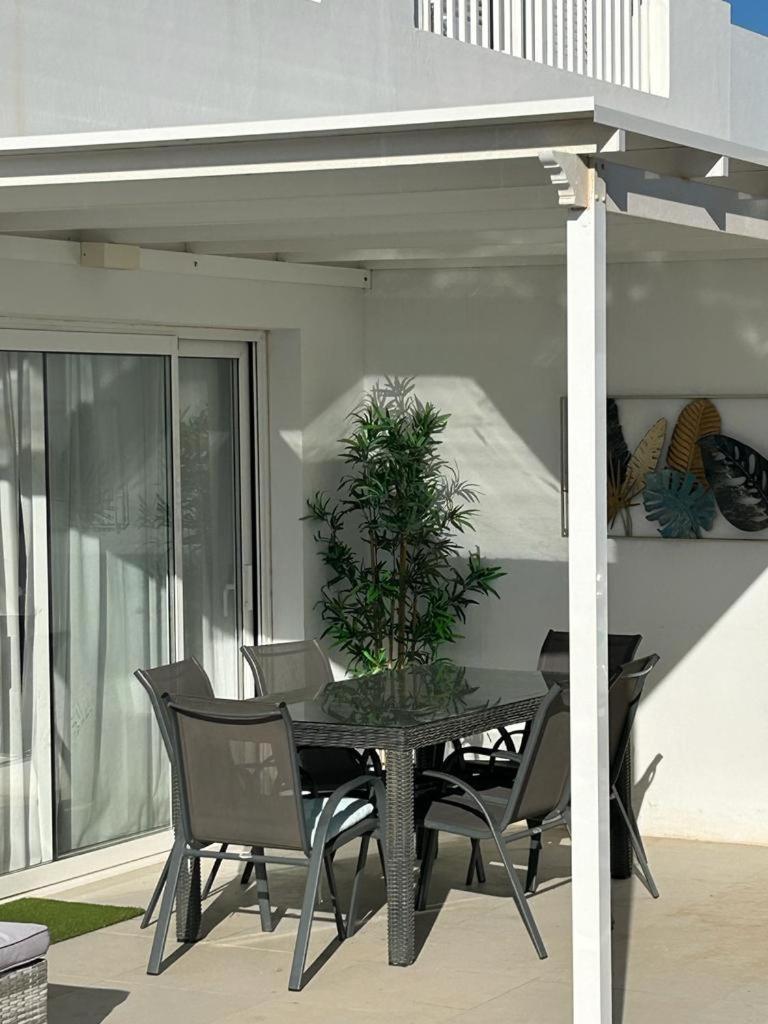 Villa Rosa Playa Blanca Luxury 2 Bed 2 Bath Villa With Private Pool, Patio Экстерьер фото